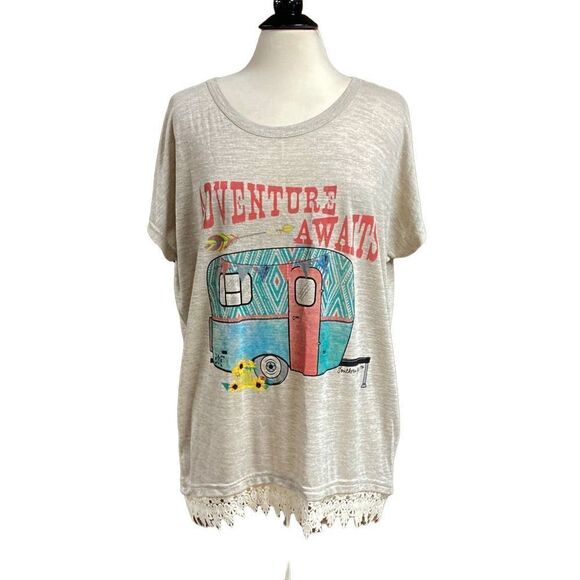 Southern Grace Taupe Adventure Awaits Camper Tunic Top Size S/M NWOT - Picture 6 of 6